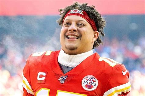 Is Patrick Mahomes Fat: Exploring the Unlikely Connection Between NFL Stardom and Culinary Indulgence